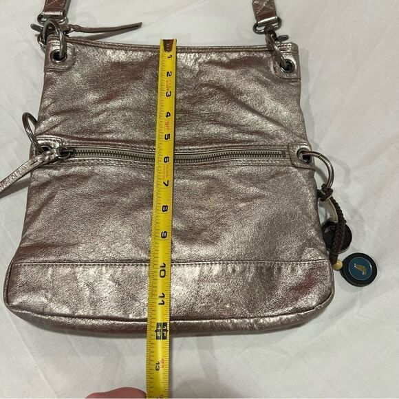 The Sak Platinum gold adjustable fold over crossbody bag - Picture 5 of 16